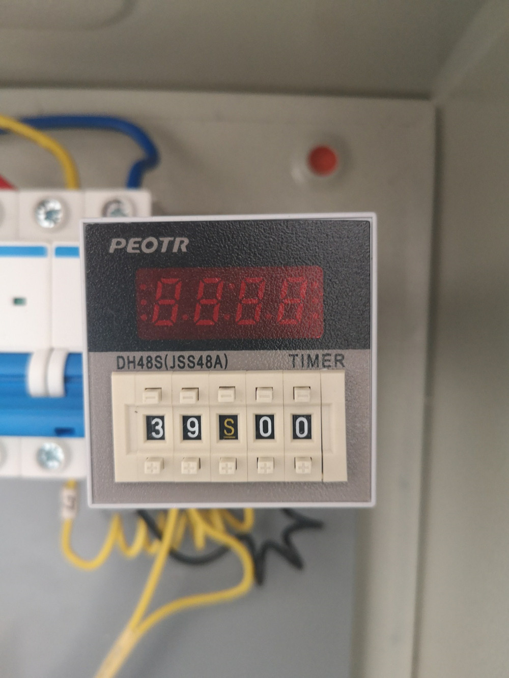 烘干機(jī)電路解析：時(shí)間繼電器